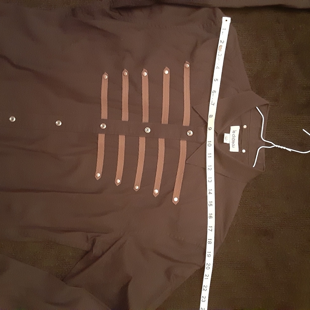 Men's Military-esque Dress Shirt - Picture 4 of 10